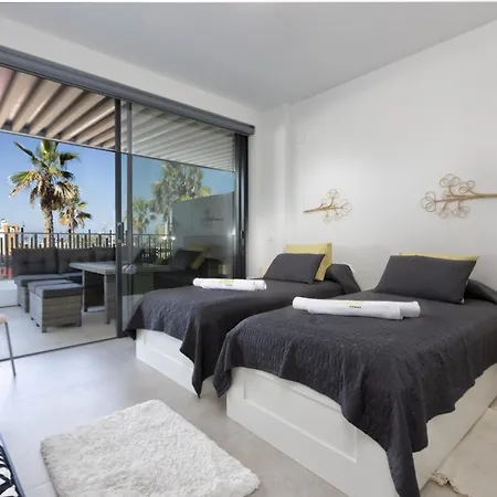 Apartment Vivi Homes - Sana Pool, Sauna, Gym &