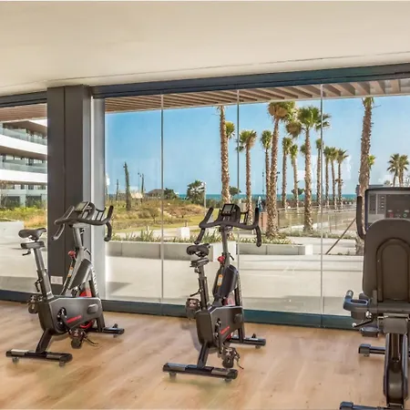 Vivi Homes - Sana Pool, Sauna, Gym&beach