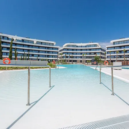 Vivi Homes - Sana Pool, Sauna, Gym&beach *